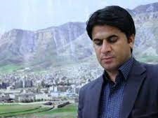 خانه های دم کرده،کوچه های بغض آلود،طرح شهرخاکستری،درزمینه ای ازدود