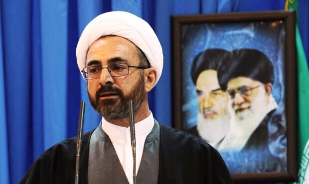 نااهلان نشسته بر مسوولیت هایی هستند که شایسته ی آن جایگاه نیستند