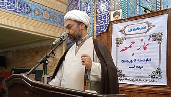 دشمن به دنبال ضربه زدن به کانون گرم و بنیان خانواده ها با اشاعۀ بی حجابی و بدحجابی است