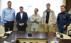 نماینده پروژهMINI NGlدهلران از پتروشیمی ایلام تقدیر کرد