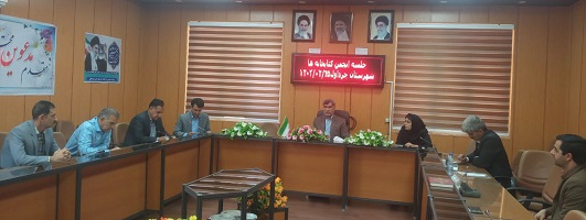 خانواده ها از همان دوران کودکی،فرزندان خود را با کتاب و مطالعه آشنا کنند