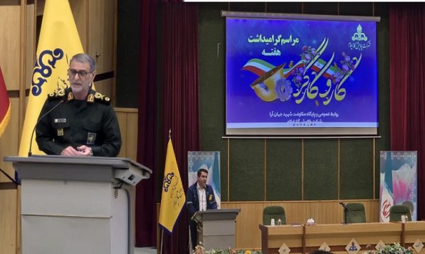 کارگران در خط مقدم تولید و پیشرفت کشور قرار دارند