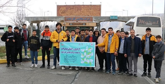 نیاز جامعۀ امروز به‌ ویژه نسل جوان، آگاهی از اقدامات نظام اسلامی است