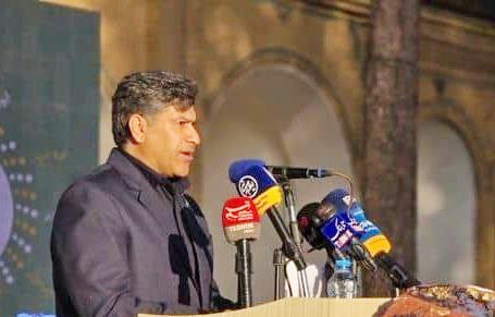 تجلیل از مفاخر، مرور گذشته و تجدید پیمان با آینده است
