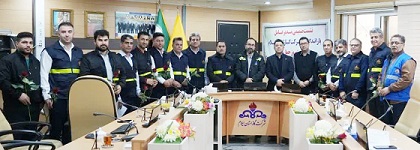 رانندگان شرکت گاز ایلام، در خط مقدم خدمات‌ رسانی و مدیریت بحران هستند