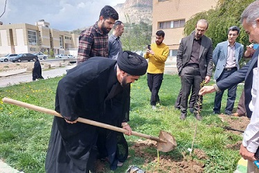 همراهی و یک‌ صدائی مسئولین و مردم، راهبرد اصلی حفظ وحدت ملی و خنثی‌ سازی توطئه‌ های دشمنان است