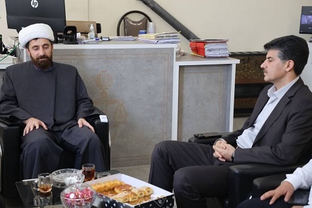 پالایشگاه گاز ایلام در مسیر تولید پایدار؛ تعامل حقوقی پیشگیرانه با دستگاه قضایی تقویت میشود پالایشگاه گاز ایلام در مسیر تولید پایدار؛ تعامل حقوقی پیشگیرانه با دستگاه قضایی تقویت میشود